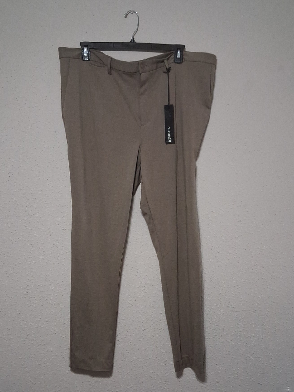 Fashion Nova Men's Dress Pants in Taupe